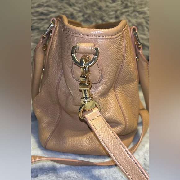 Tory Burch Amanda Classic Hobo Bag (Camel Pebbled Leather) - Picture 4 of 12